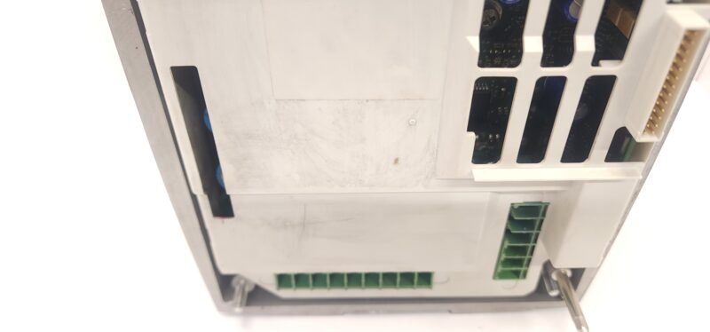 Lenze 8200 Motec 2.2kW Inverter Sürücü - VDW 0.30.99986 (CRX Levent Motor Sürücüsü)