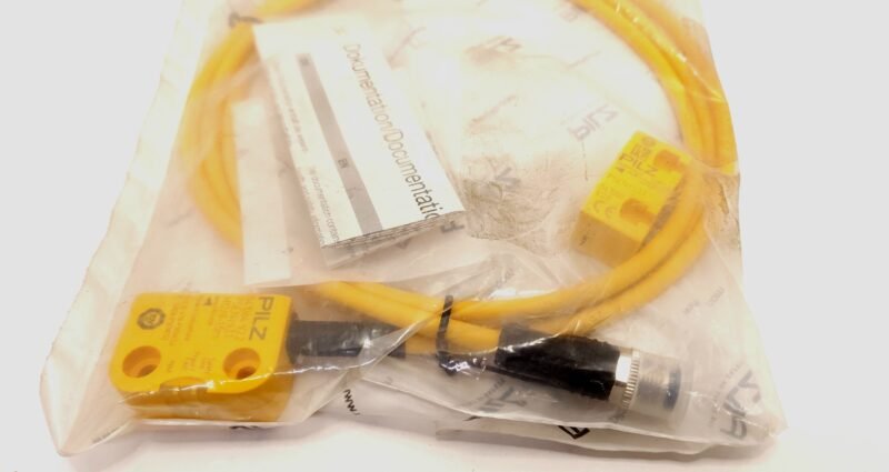 PILZ PSEN cs3.1 Güvenlik Kapak Sensörü Seti - VDW 0.30.20451 (+MV-S151 R/L)