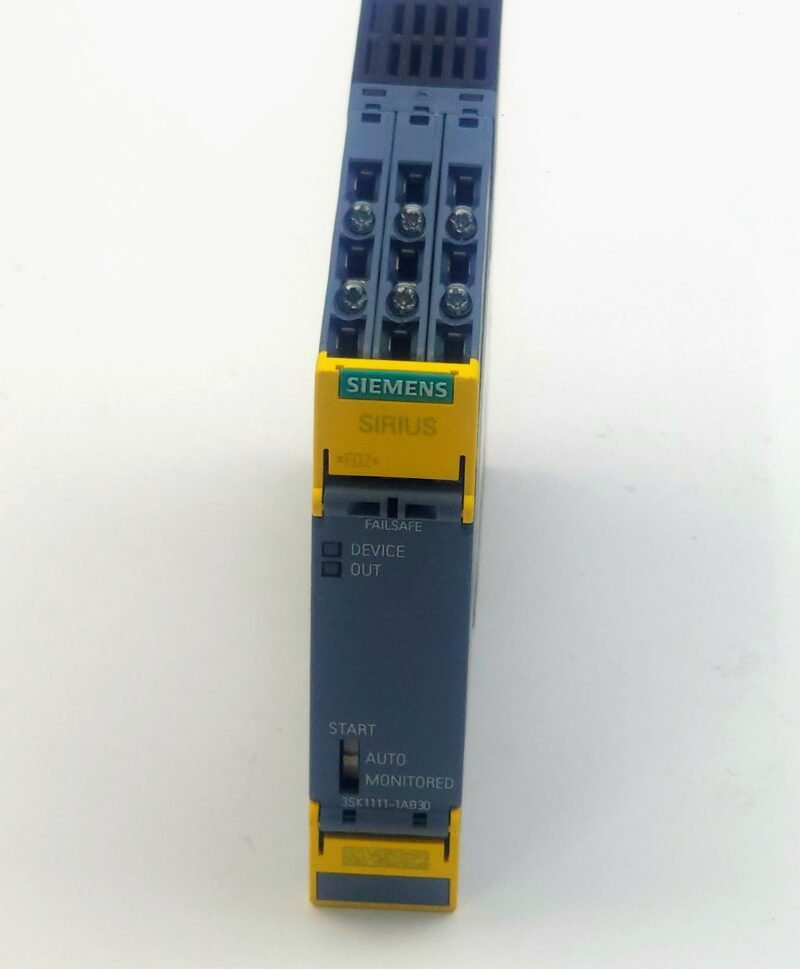 Siemens SIRIUS 3SK1111-1AB30 Emniyet Rölesi – 24V AC/DC (Van de Wiele CRP & RCI Uyumlu)
