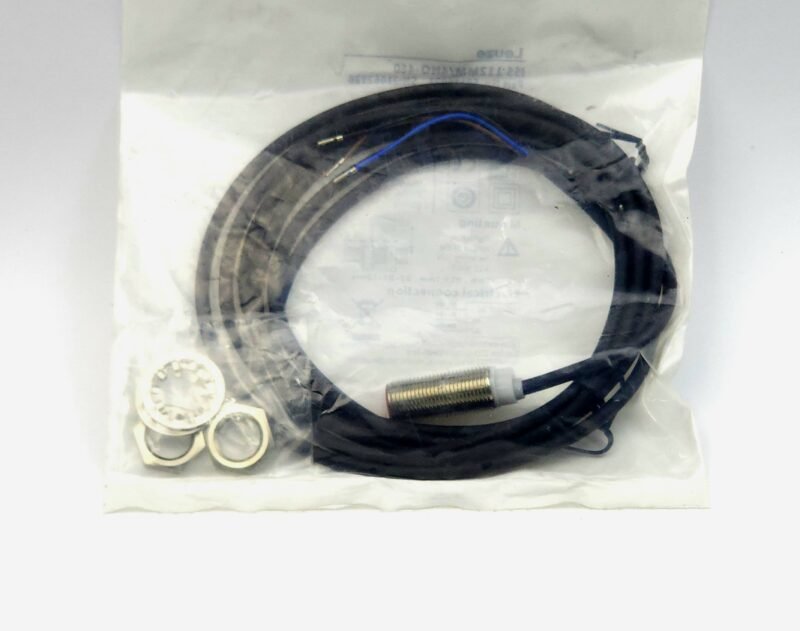 Leuze M12 İndüktif Sensör PNP NO 4mm Düz Kafalı Kendinden Kablolu – ISS 112MM/4NO-4E0 (50136024)