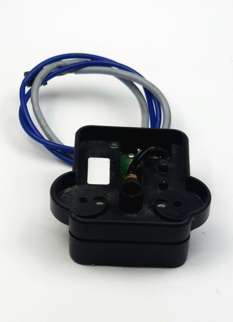 20260904_181448 Van de Wiele X2 / ROJ Atkı Motoru İplik Sensörü / Piezo İplik Kopuş Sensör Grubu (ROJ Weft Sensor)